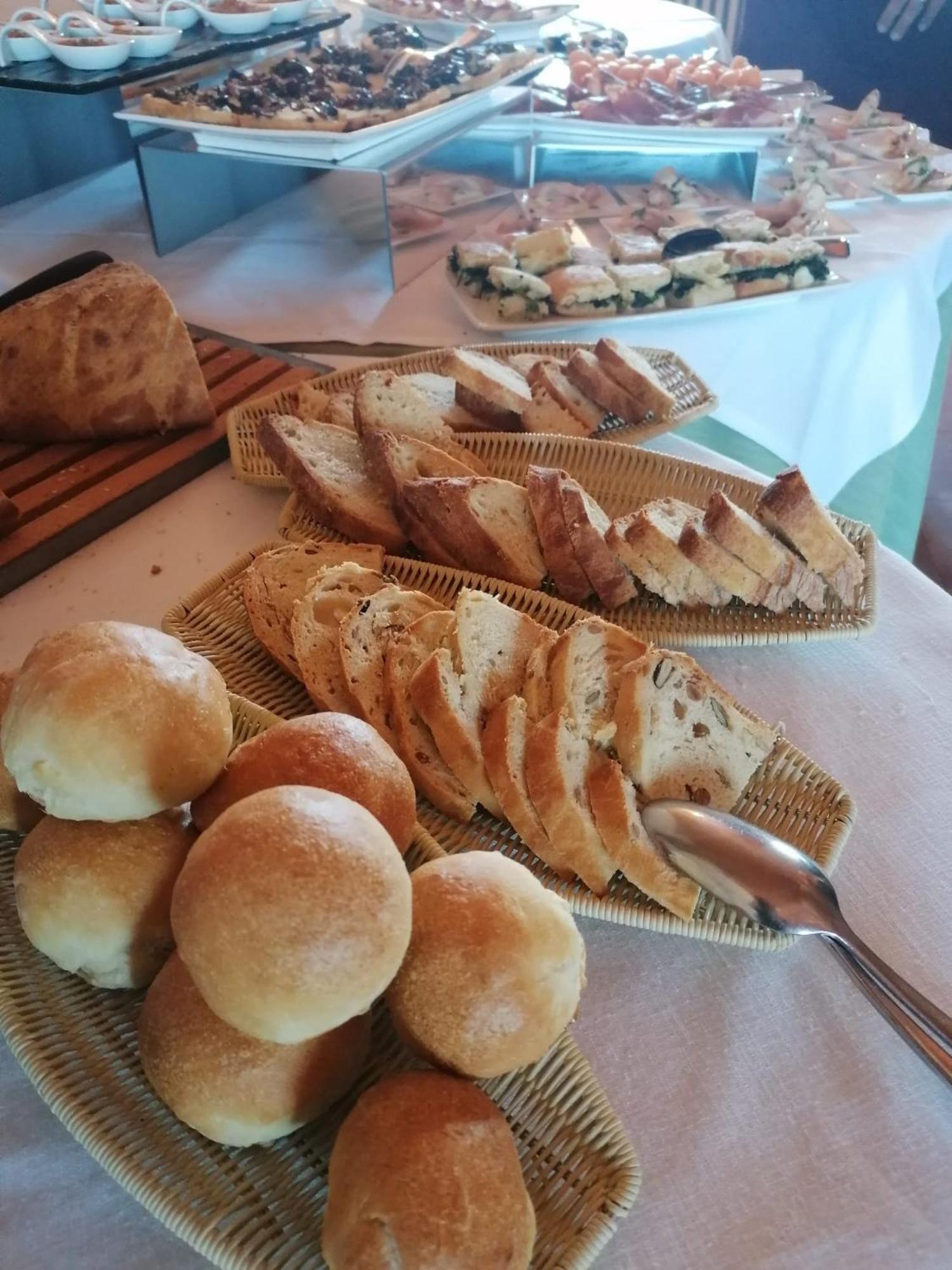 I Salici Agriturismo Badia Agnano Buitenkant foto